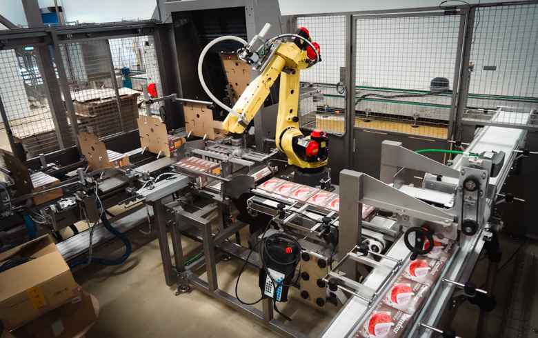 Encaisseuse automatique robotisé en cours de fonctionnement