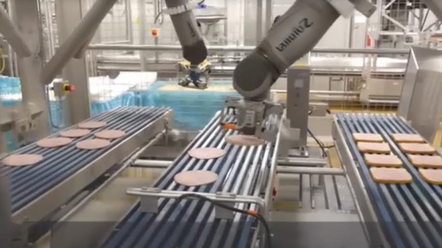 Chargement robotisé d'une ligne sandwich | Jyga