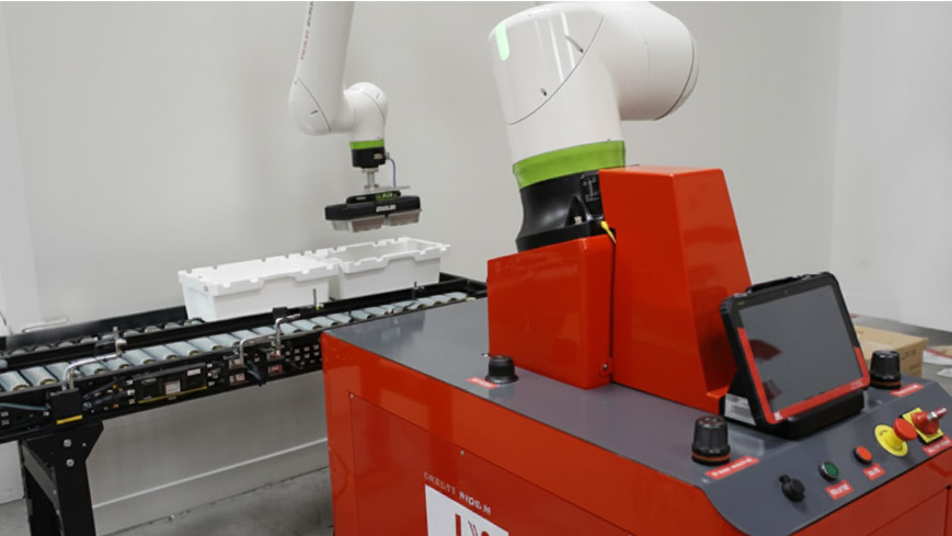 Encaissage cobot de barquettes inox | JYGA