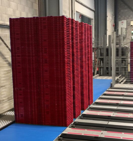 Palettiseur de bacs plastiques pliables - JYGA