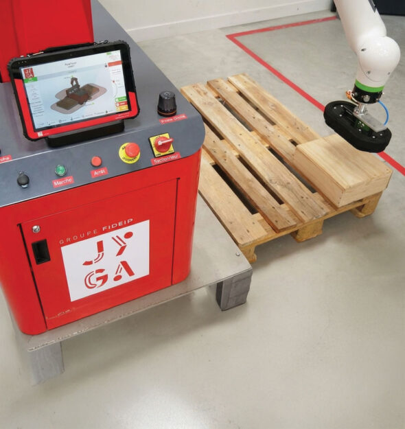 Palettiseur cobot de caisses de vin | JYGA